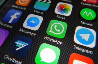 WhatsApp Banned From U.S. House Devices Over Security Concerns