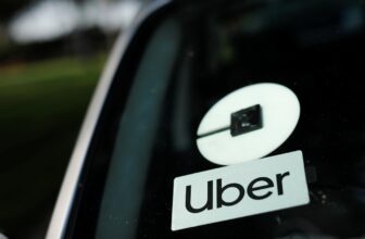 Uber and Lyft drivers in California are able to unionize under new law