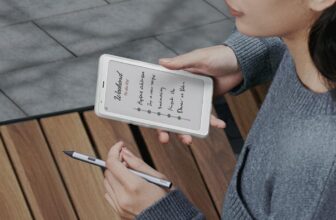 Boox updates popular Palma E Ink device with color and 5G connectivity